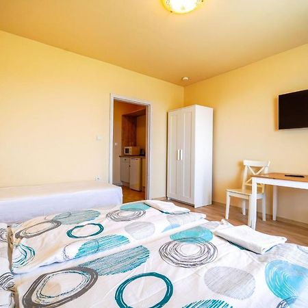 Apartmany Karmon Park Veľký Meder Εξωτερικό φωτογραφία