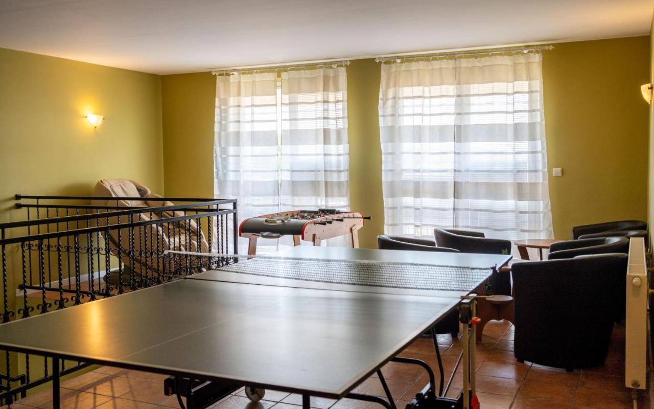 Apartmany Karmon Park Veľký Meder Εξωτερικό φωτογραφία
